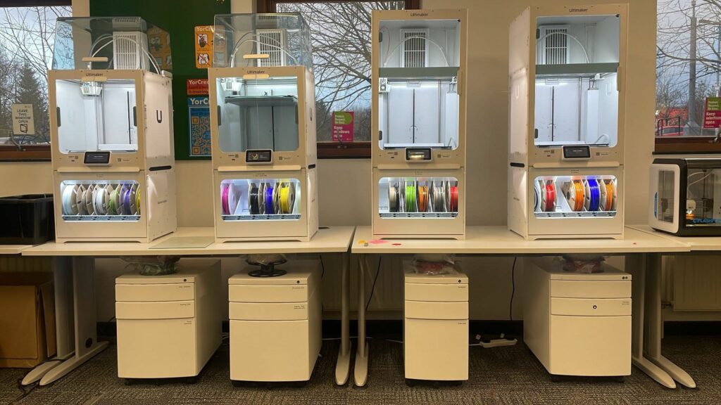 A picture of several 3d printers at YorCreate, University of York